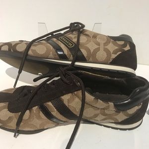 Coach sneakers sz 7b
